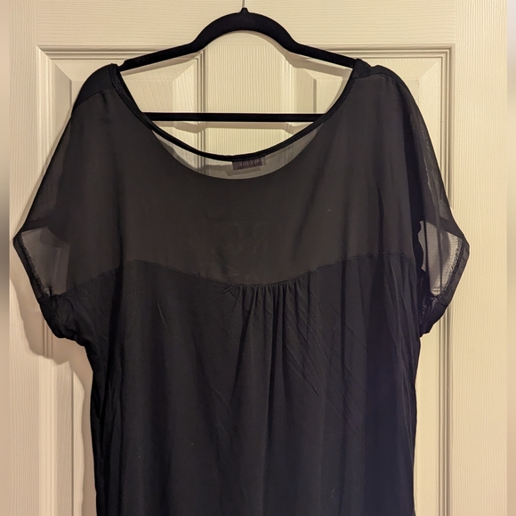 Wet Seal Graphic Tee size 2x with mesh on back - Picture 5 of 5